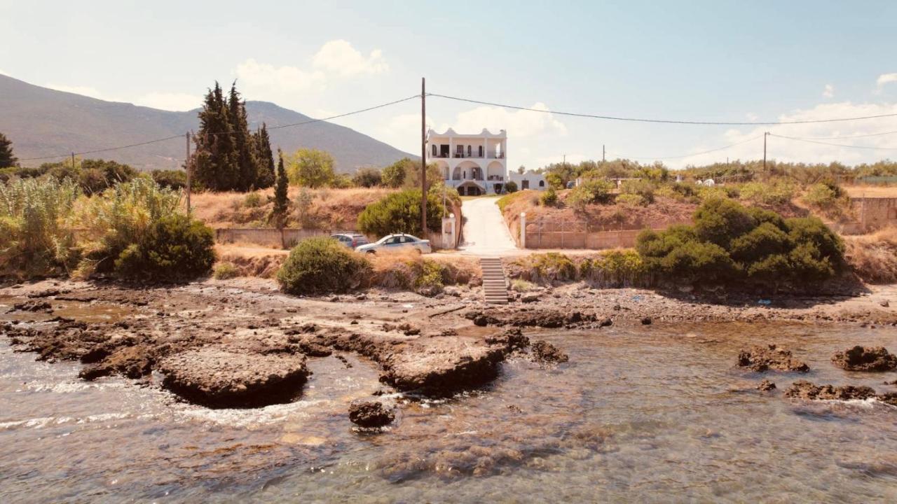 Appartamento Magic House At Halkida 1M From The Beach! Chalkís Esterno foto